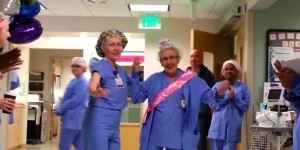 90 χρονών Νοσηλεύτρια συνεχίζει να εργάζεται