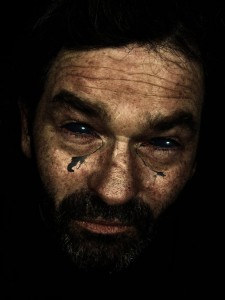 ειδικευόμενος που δακρύζει. Ειδικευόμενοι eidikeyomenos eidikeuomenos