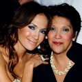 jennifer lopez με τη μητέρα της. ειδικευόμενη eidikeyomeni eidikeuomeni