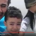 Πατέρας και γιος στην αιμοληψία [βίντεο]